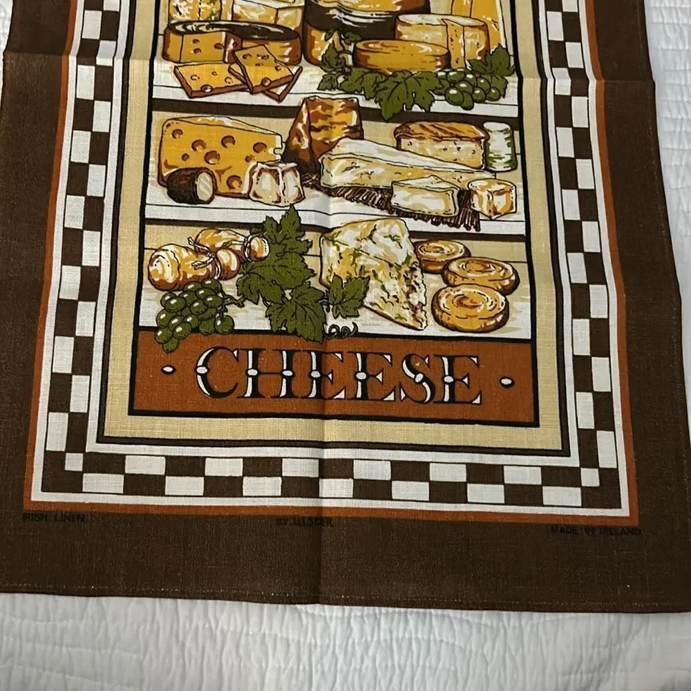 Vintage Harrods food Halls 1960s cheese tea towel Size 18 1/2” x 30”